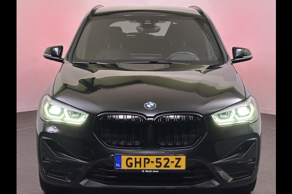 BMW X1 xDrive25e Sport Line Plug in Hybrid PHEV | Adaptive Cruise | Memory Stoelen | Harman/Kardon | Camera | Head-up Display | Led | Stuur & Stoelverwarming |