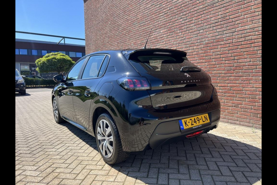 Peugeot 208 1.2 PureTech Blue Lease Active, Navigatie, Apple Carplay, LM-velgen, Park Distance Control, 1e eig en boekjes aanwezig