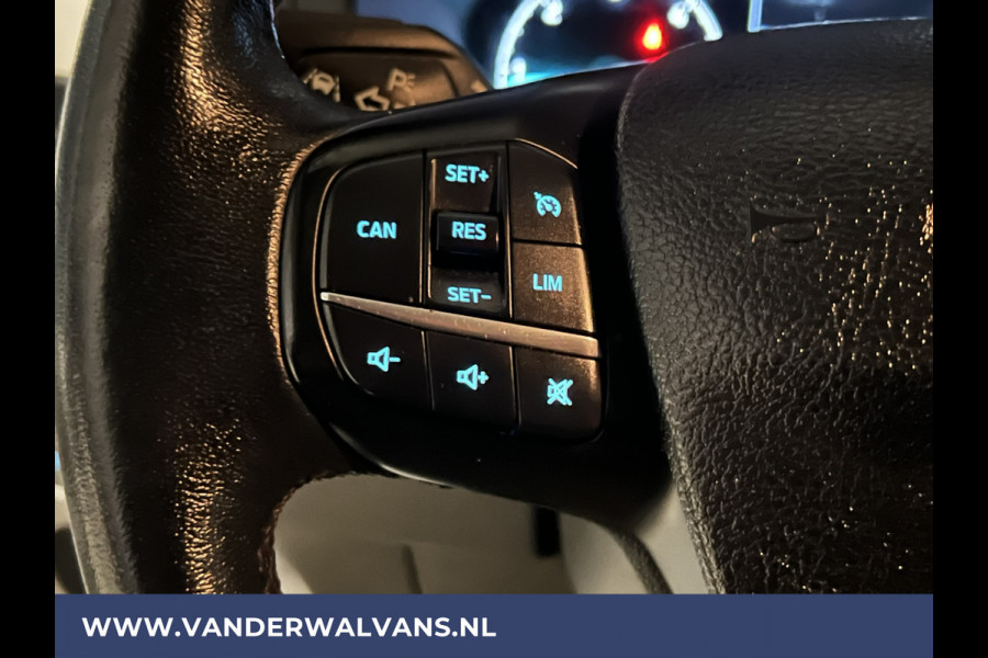 Ford Transit 2.0 TDCI 185pk L3H2 Euro6 Airco | Camera | Apple Carplay | LED | Cruisecontrol Android Auto, Parkeersensoren, Verwarmde voorruit, Stoelverwarming, Bijrijdersbank