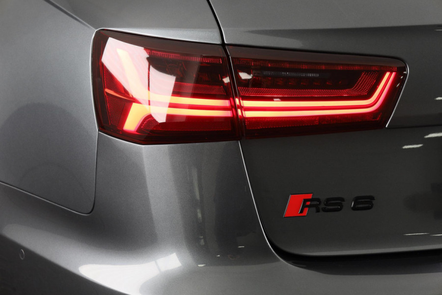 Audi RS6 Avant 4.0 TFSI quattro performance Pro Line Plus Panoramadak |