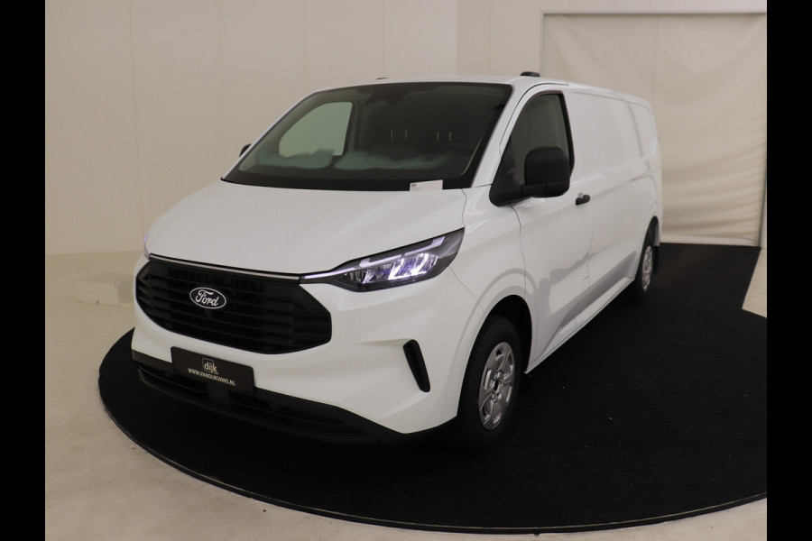 Ford Transit Custom 320L L2H1 Trend 136 PK NIEUW MODEL HOUTEN LAADVLOER EN WANDEN AFGETIMMERD LED AIRCO CAMERA NAVIGATIE DMV CARPLAY LANE ASSIST