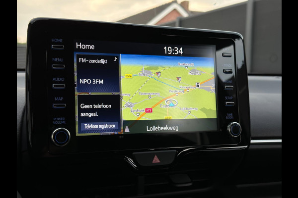 Toyota Yaris 1.5 Hybrid Business Plus CarPlay Camera