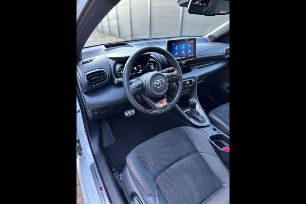 Toyota Yaris 1.5 Hybrid GR Sport Panorama CarPlay