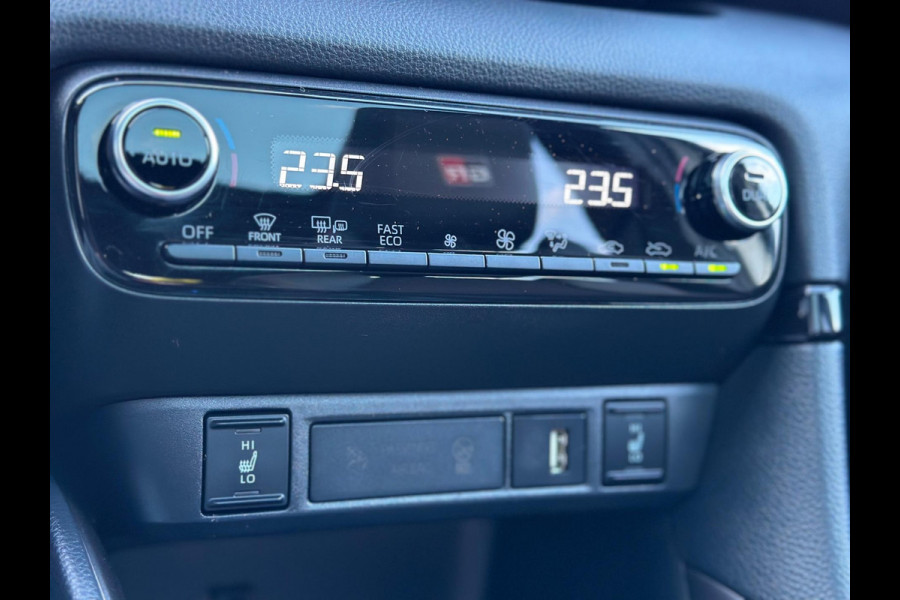 Toyota Yaris 1.5 Hybrid GR Sport Panorama CarPlay