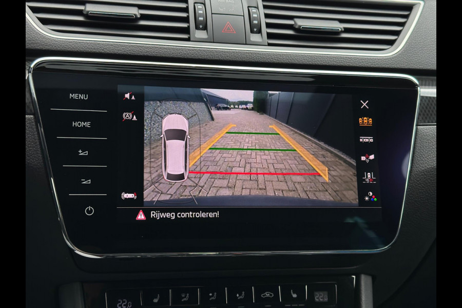 Škoda Superb Combi 2.0 TSI 4x4 Sportline CarPlay