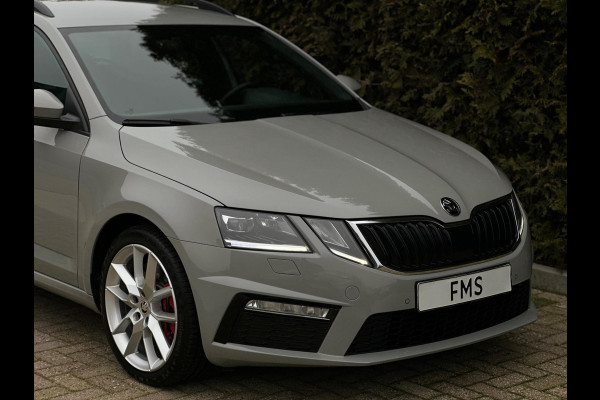 Škoda Octavia Combi 2.0 TSI RS 230 CarPlay Nardo Grey