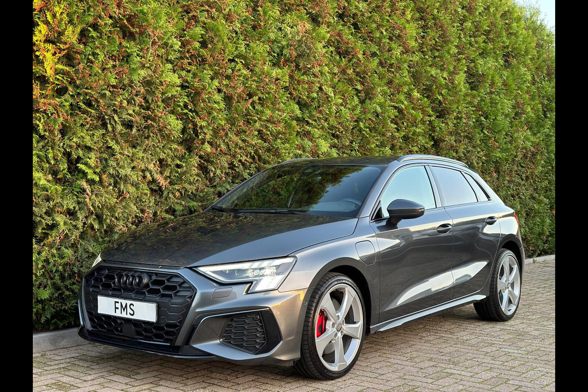 Audi A3 Sportback 45 TFSI e S-Line 245pk CarPlay B&O