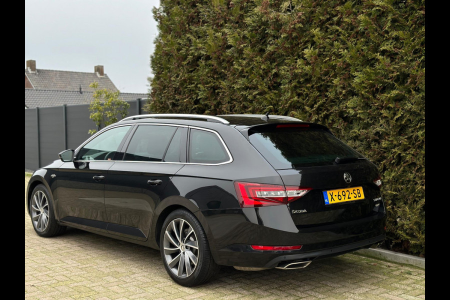 Škoda Superb Combi 2.0 TSI 4x4 Laurin & Klement 272pk AWD