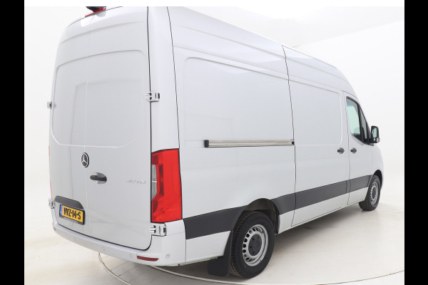 Mercedes-Benz Sprinter 317 1.9 CDI L2H2 RWD Navigatie MBUX DAB+ Cruise control Carplay 3.5T trekgewicht PDC Achteruitrijcamera