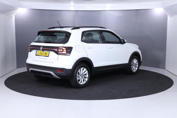 Volkswagen T-Cross 1.0 TSI Life 115 pk Automaat (DSG) | Navigatie | Parkeersensoren | Achteruitrijcamera | Adaptieve cruise control |