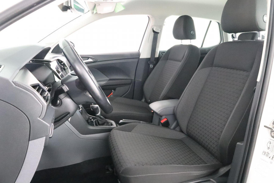 Volkswagen T-Cross 1.0 TSI Life 115 pk Automaat (DSG) | Navigatie | Parkeersensoren | Achteruitrijcamera | Adaptieve cruise control |