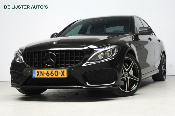 Mercedes-Benz C-Klasse 180 AMG Edition Automaat |CARPLAY, CRUISE, LEDER + VERWARMD, SFEERVERLICHTING, NIGHT-PAKKET, PDC|