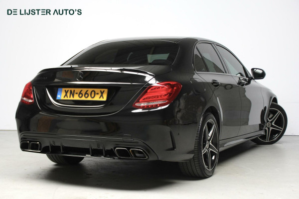 Mercedes-Benz C-Klasse 180 AMG Edition Automaat |CARPLAY, CRUISE, LEDER + VERWARMD, SFEERVERLICHTING, NIGHT-PAKKET, PDC|