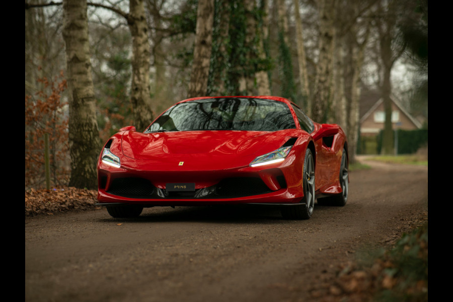 Ferrari F8 Spider 3.9 V8 HELE | Daytona Racing Seats | Veel carbon! | Lift | Camera | Alcantara int. | Pass. display