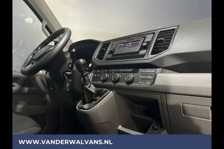 Volkswagen Crafter 2.0 TDI L3H3 L2H2 Euro6 Airco | Parkeersensoren | Bluetooth-telefoonvoorbereiding Bijrijdersbank