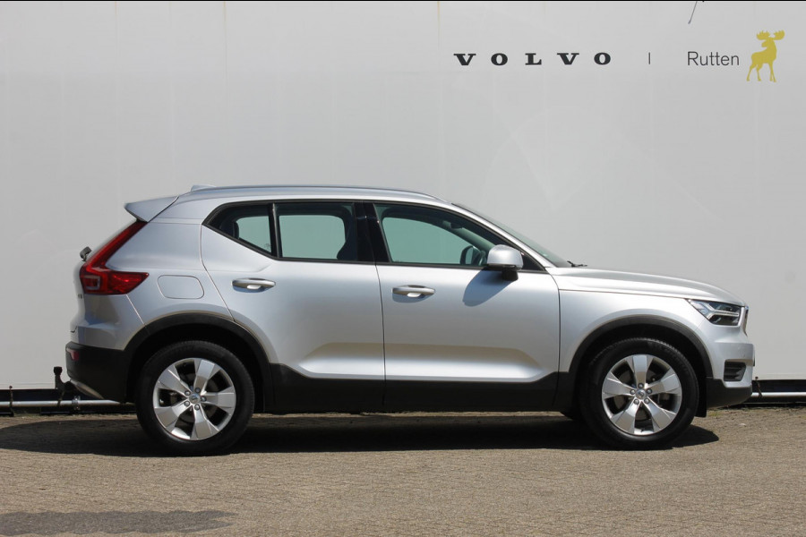 Volvo XC40 2.0 T4 AWD Momentum