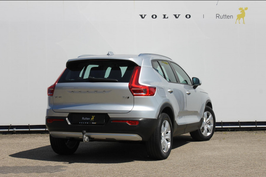 Volvo XC40 2.0 T4 AWD Momentum