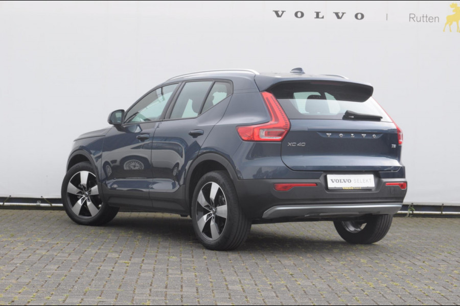 Volvo XC40 T2 129PK Automaat Business Pro /Voorstoelen verwarmd / Keyless entry/ Dodehoek assist/ Adaptive Cruise control/ Apple carplay/ Parkeercamera