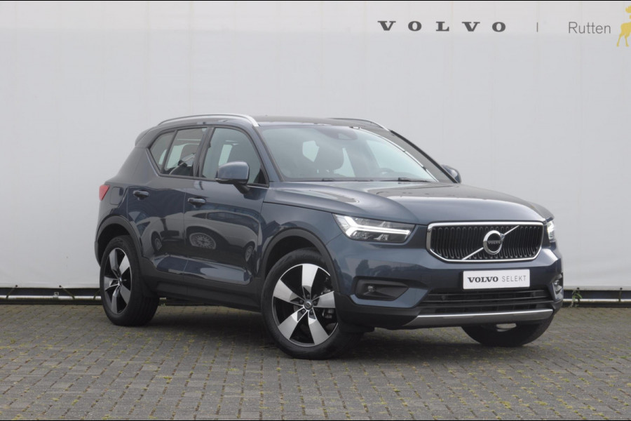 Volvo XC40 T2 129PK Automaat Business Pro /Voorstoelen verwarmd / Keyless entry/ Dodehoek assist/ Adaptive Cruise control/ Apple carplay/ Parkeercamera