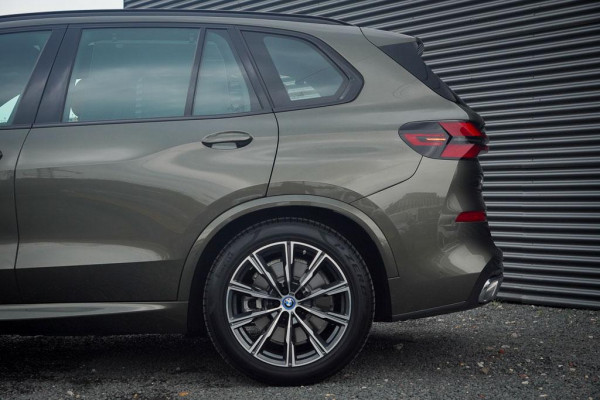 BMW X5 xDrive50e M-Sport / 1e Eig / NL Auto / Pano / Laser / Trekhaak