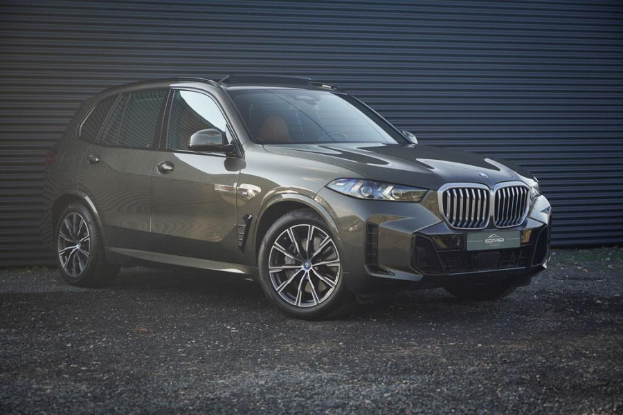 BMW X5 xDrive50e M-Sport / 1e Eig / NL Auto / Pano / Laser / Trekhaak