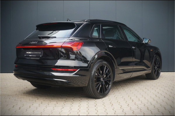 Audi e-tron 50 quattro Launch edition plus 71 kWh | Panoramadak | Keyless | Apple Carplay | Leer | Elek. Stoelen | Luchtvering | Adaptive Cruise Control | Virtual | BTW | NAP | Led | Stoelverwarming | Black Style | 1e Eig. | PDC |