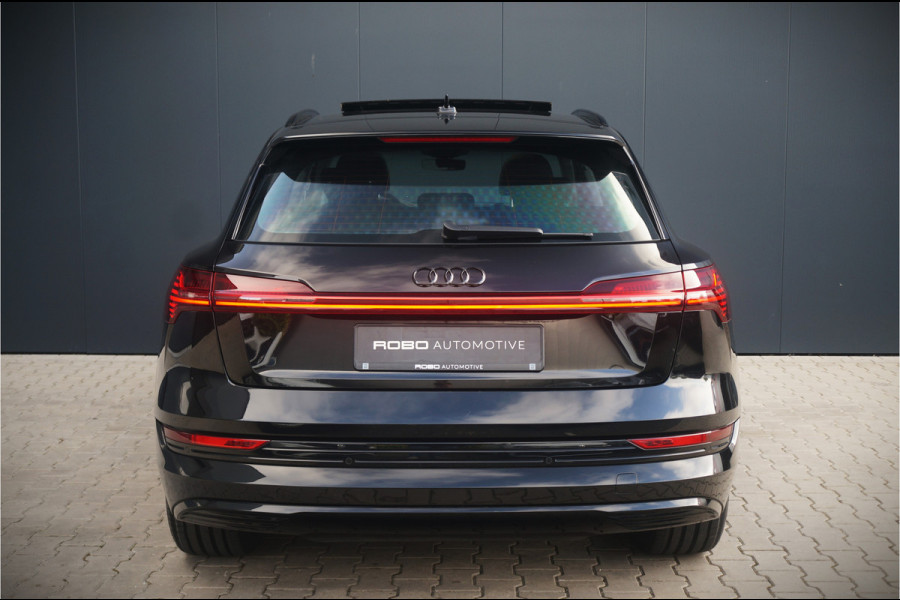 Audi e-tron 50 quattro Launch edition plus 71 kWh | Panoramadak | Keyless | Apple Carplay | Leer | Elek. Stoelen | Luchtvering | Adaptive Cruise Control | Virtual | BTW | NAP | Led | Stoelverwarming | Black Style | 1e Eig. | PDC |