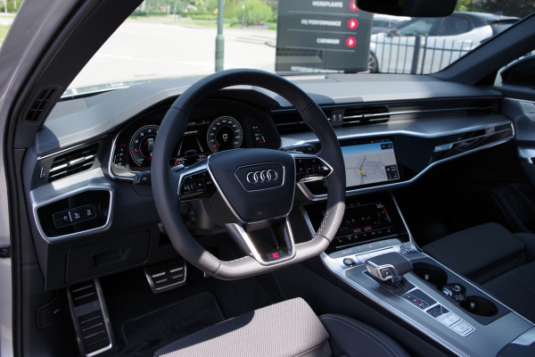 Audi A6 Avant 40 TFSI S-Line Competition *Face-lift*, Panoramadak, Camera, Memory, HD-Matrix