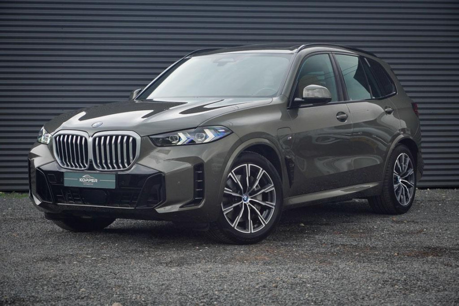 BMW X5 xDrive50e M-Sport / 1e Eig / NL Auto / Pano / Laser / Trekhaak