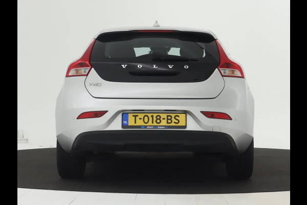 Volvo V40 2.0 T2 Momentum