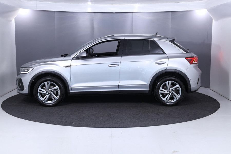 Volkswagen T-Roc 1.5 TSI R-Line Business 150 pk Automaat (DSG) | Verlengde garantie | Navigatie | Parkeersensoren (Park assist) | Achteruitrijcamera | Elektr. achterklep |