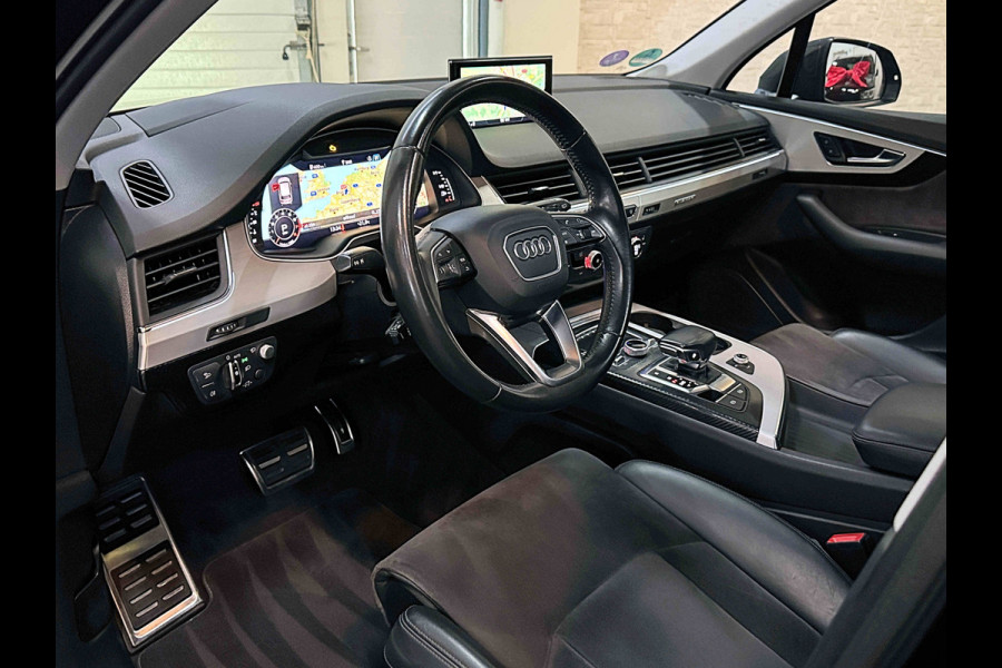 Audi Q7 3.0 V6 333pk TFSI S-LINE SPORTPACK | SQ7 uitlaat | 22" | Panoramadak | Standkachel | Carplay | Headup | Memory | Led | Virtual Cockpit | Elektr. Trekhaak 3500kg | Keyless | Rijklaarprijs incl. Onderhoud en Heldere historie!