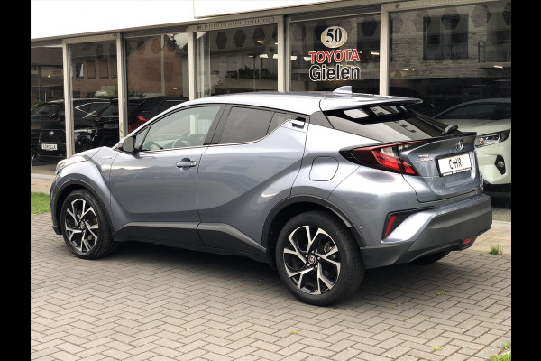 Toyota C-HR 1.8 Hybrid Style | Apple CarPlay/Android Auto, Stoel + Stuurverwarming, Keyless, 18 inch, Dodehoekherkenning, Parkeersensoren