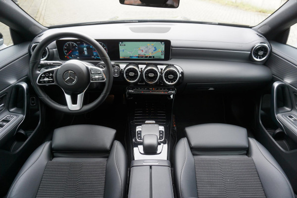 Mercedes-Benz CLA-Klasse Shooting Brake 180 Buss.Solution Progressive 18Inch Widescreen Comf.stoelen.