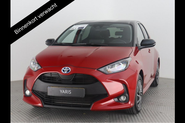 Toyota Yaris 1.5 HYBRID BI-TONE AUTOMAAT NAVIGATIE BIJNA 2023 *GARANTIE TOT 2033* Camera.  Bluetooth. All Season banden