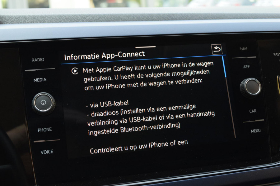 Volkswagen Polo 1.0 TSI United|Virtual|Carplay|PDC V+A|