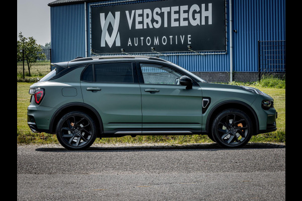 Lynk & Co 01 1.5 Plug-In Hybrid 262pk | Pine Green Matt | Blacked Out