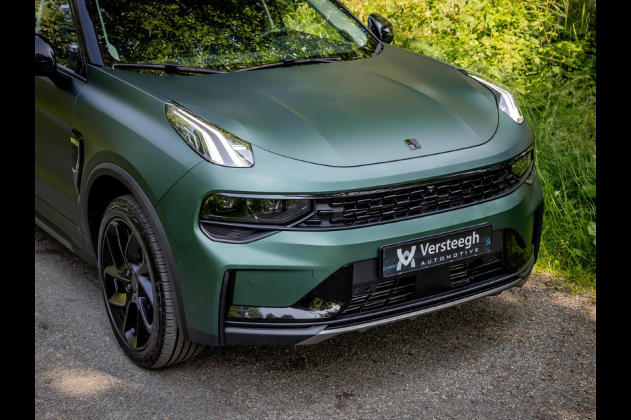 Lynk & Co 01 1.5 Plug-In Hybrid 262pk | Pine Green Matt | Blacked Out