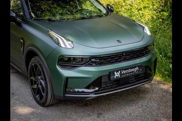 Lynk & Co 01 1.5 Plug-In Hybrid 262pk | Pine Green Matt | Blacked Out