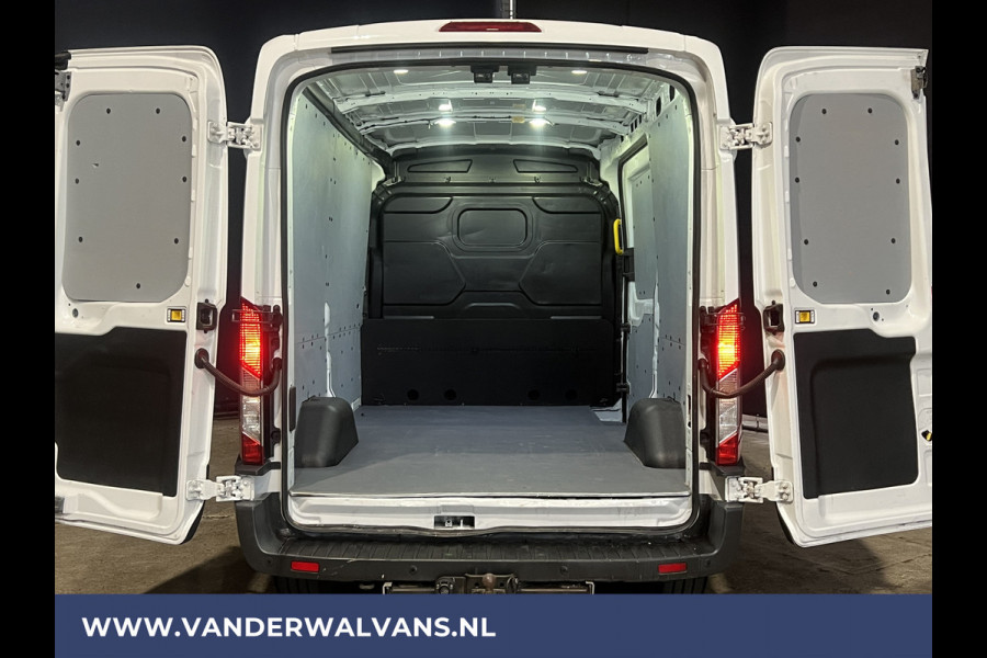 Ford Transit 2.0 TDCI 131pk L2H2 Euro6 Airco | 2800kg Trekhaak | Navigatie | Cruisecontrol | LED Sidebars, Parkeersensoren, Bijrijdersbank