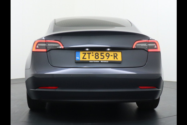 Tesla Model 3 Performance 513pk FSD-vb. AutoPilot Premium-HiFi Pano.dak Camera Leer Adaptive-Cruise+Stop&Go  PDC-A+Voor Wifi Ecc Pdc Cruise Du 4wd Rode Remklauwen Zwarte Lijsten Premium Audio Veel grip door 4WD vierwielaandrijving.  Origineel Nederlandse auto ! Orig.NL auto  1e eigenaar