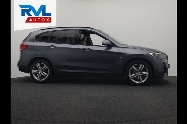 BMW X1 SDrive18i High Executive M/Sportpakket Sport/stoelen Camera M Sport