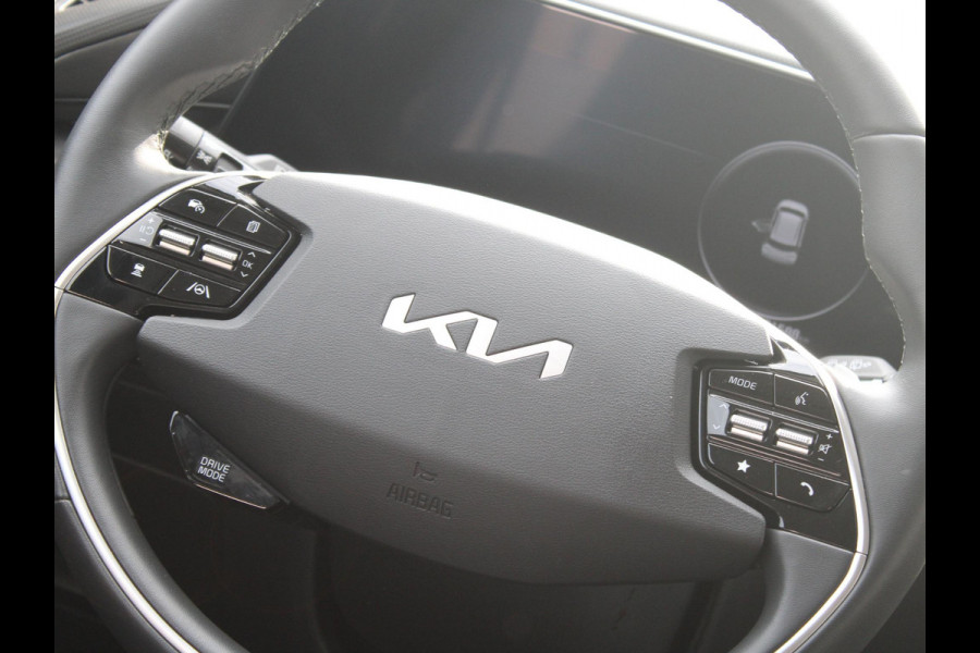 Kia Niro EV DynamicLine 64.8 kWh | Clima | Adapt. Cruise | Camera | Carplay | Subsidie € 2.000,- *