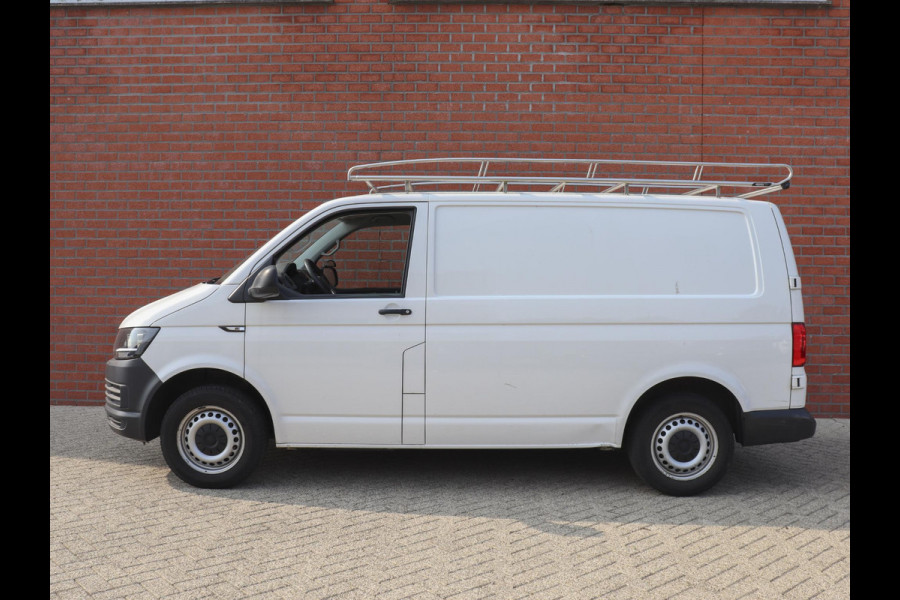 Volkswagen Transporter 2.0 TDI L1H1 Trendline Airco Navigatie Trekhaak Imperiaal