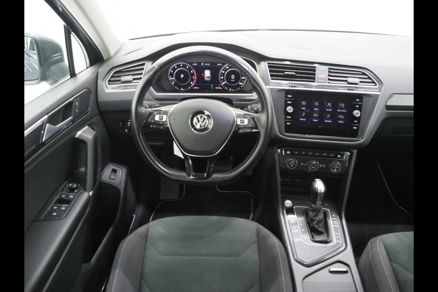 Volkswagen Tiguan 1.4 TSI 150PK DSG Highline R-Line | Virtual Cockpit | Adaptive Cruise | Keyless | LED