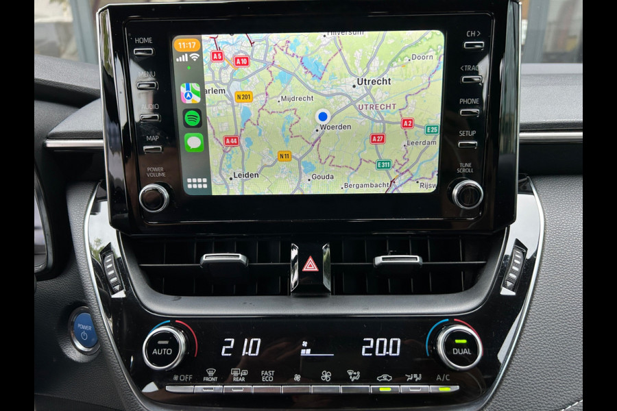 Toyota Corolla Touring Sports 1.8 Hybrid Business Trekhaak Apple Carplay Rijklaarprijs