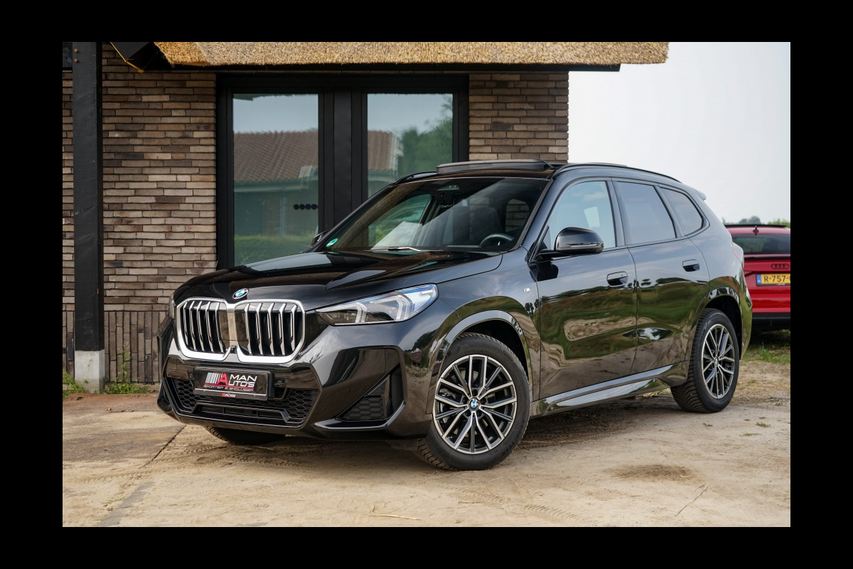 BMW X1 xDrive23i xDrive M Sport Pano/HUD/Harmann/Trkhk/Memory