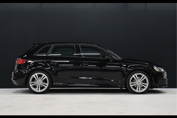 Audi A3 Sportback 30 TFSI Sport S Line [VIRTUAL COCKPIT, VLAK STUUR, ZWARTE HEMEL, 3x S LINE, CRUISE CONTROL, STOELVERWARMING, BLUETOOTH, NIEUWSTAAT]