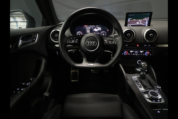 Audi A3 Sportback 30 TFSI Sport S Line [VIRTUAL COCKPIT, VLAK STUUR, ZWARTE HEMEL, 3x S LINE, CRUISE CONTROL, STOELVERWARMING, BLUETOOTH, NIEUWSTAAT]