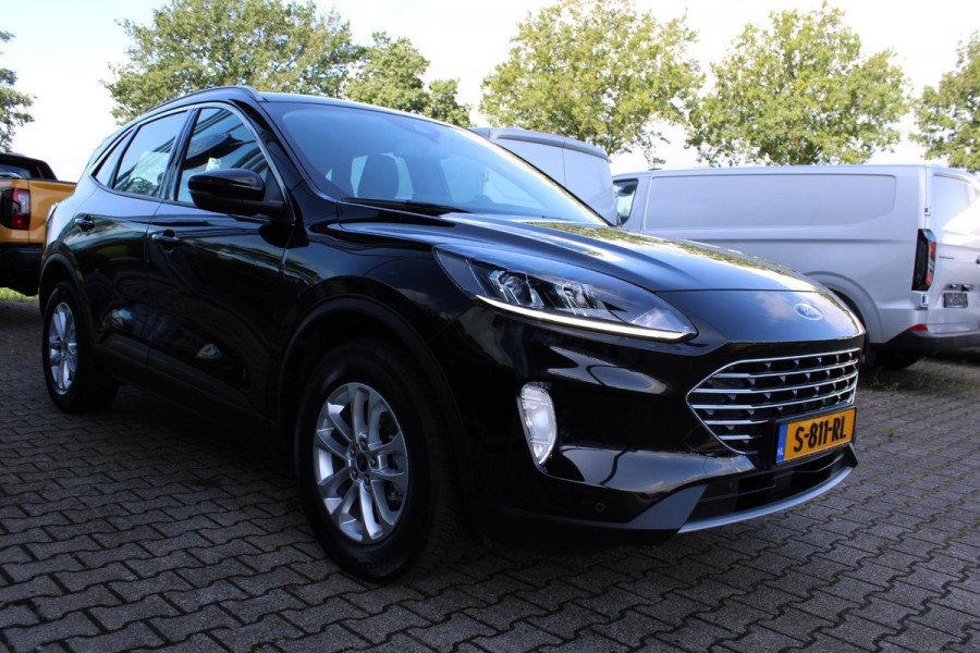 Ford Kuga 2.5 PHEV Titanium | Stoel + Stuurverwarming | Climate Control | Cruise Control | Camera | Navigatie | Parkeersensoren |